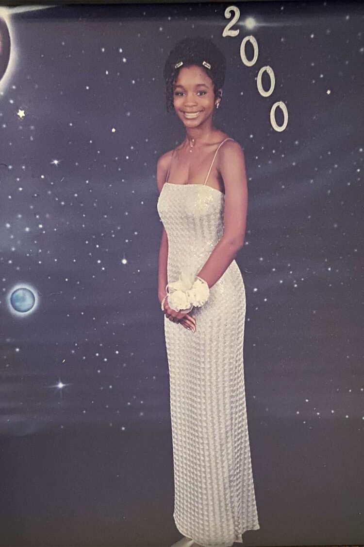 jennifer sears feet 6