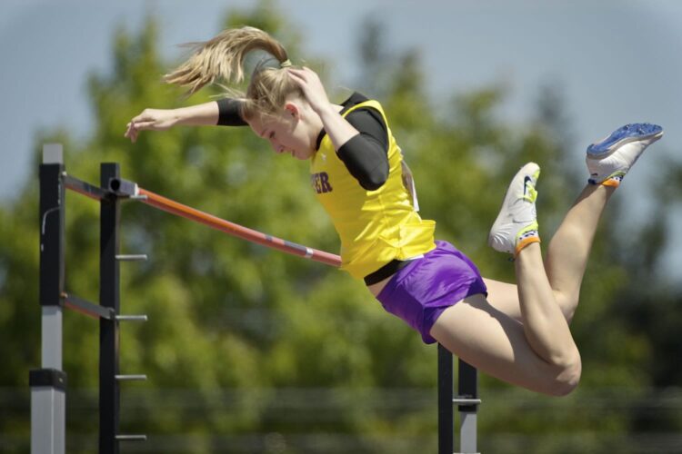 jennifer springall feet 5