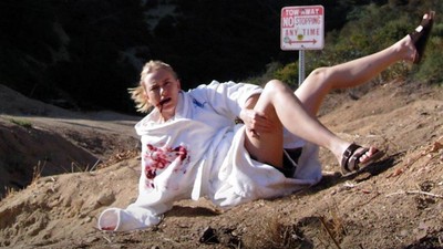 jennifer syme feet 3