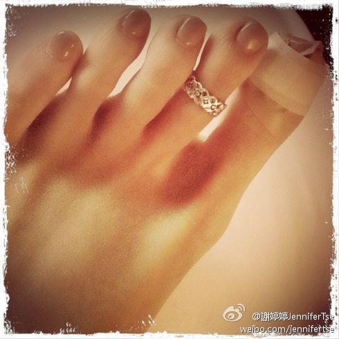 jennifer tse feet 6