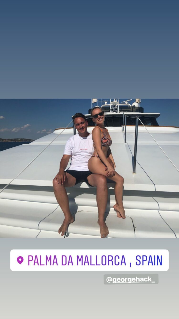 jennifer veal feet 6