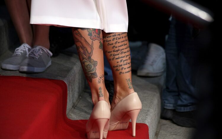 jennifer weist feet 1