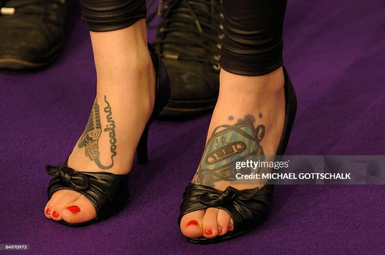 jennifer weist feet