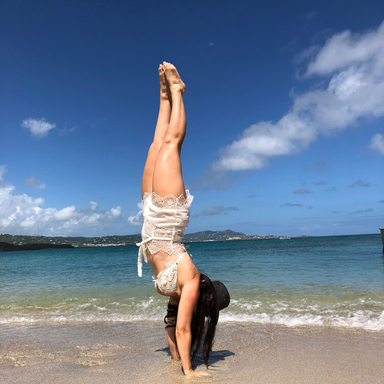 jennifer wenger feet 3