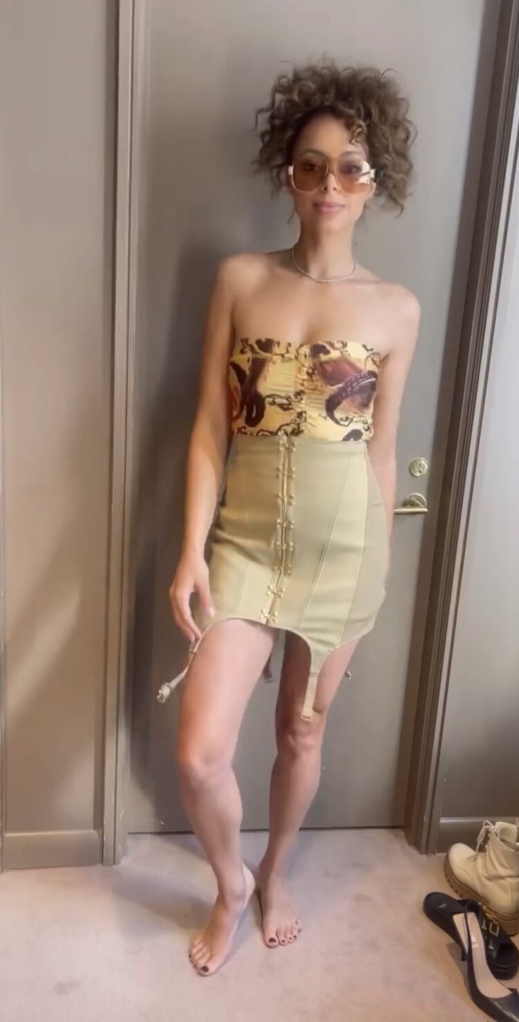 jennifer west feet 6