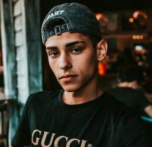 jennishka roman feet 2