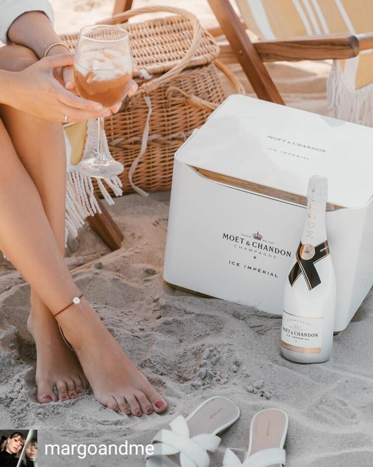 jenny cipoletti feet