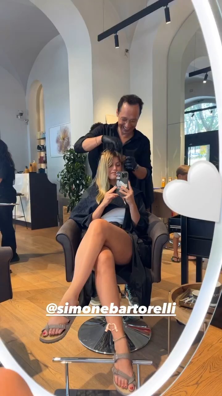 jenny de nucci feet 3