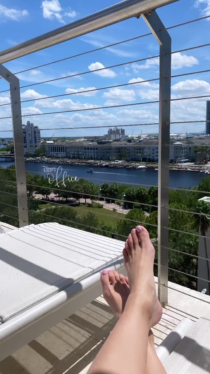 jenny dell feet 5