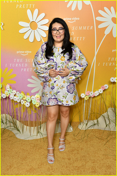 jenny han feet 4