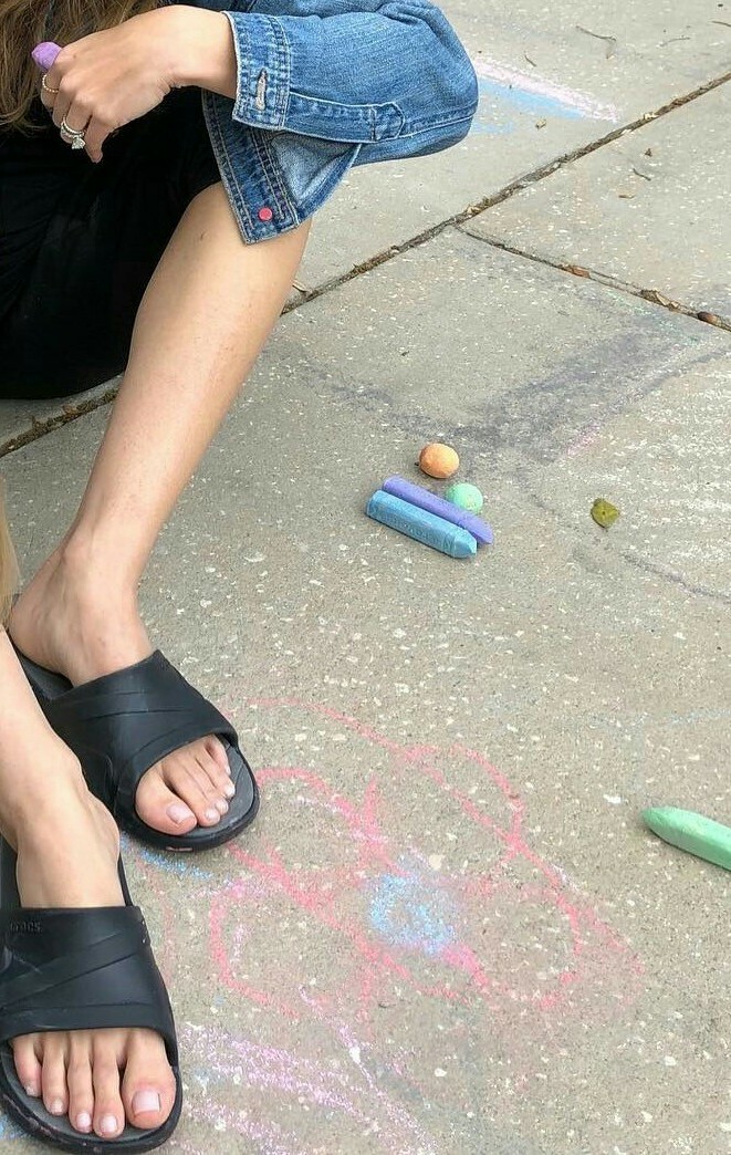 jenny robinson feet 4