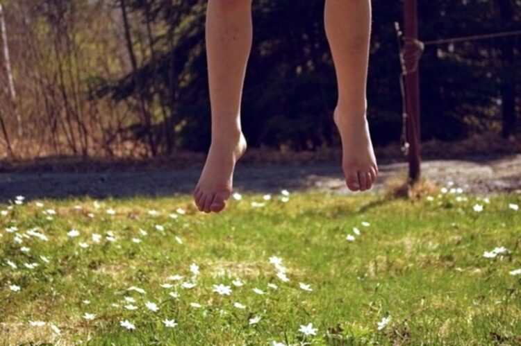 jennys strange world feet