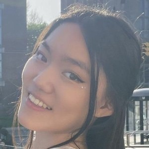 jenstine chrissy feet 6