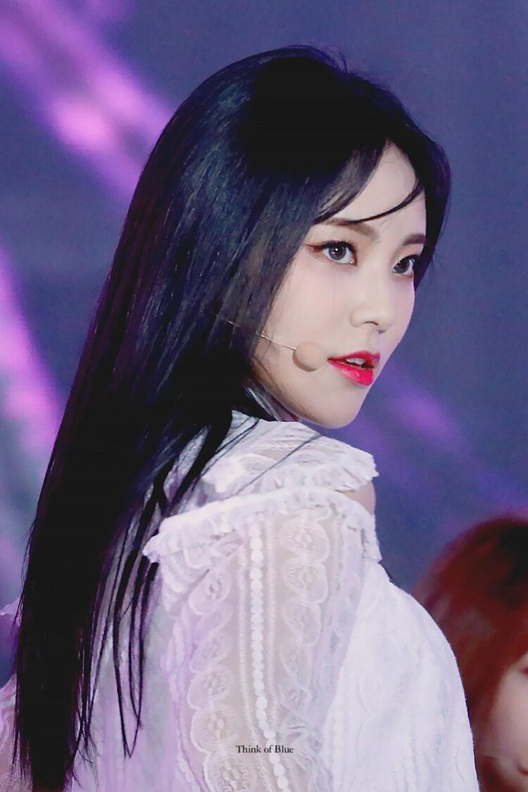 jeong jin sol feet 5