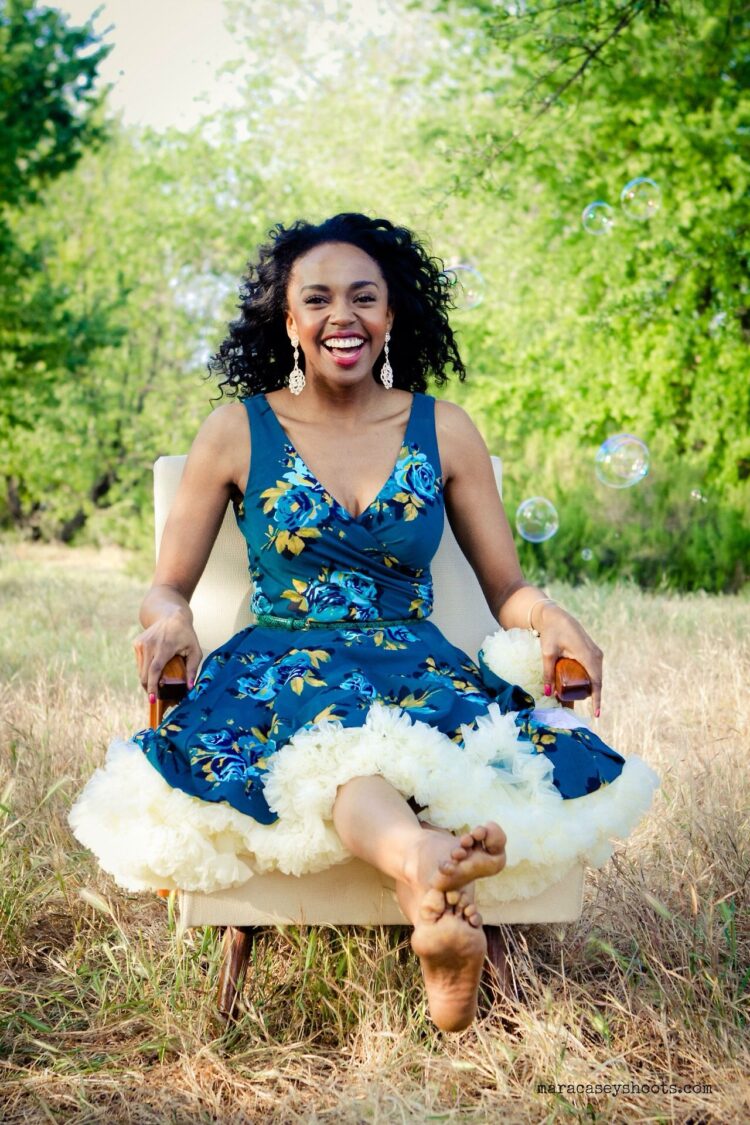 jerrika hinton feet 2