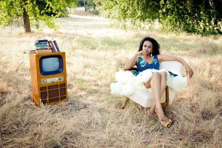 jerrika hinton feet 4