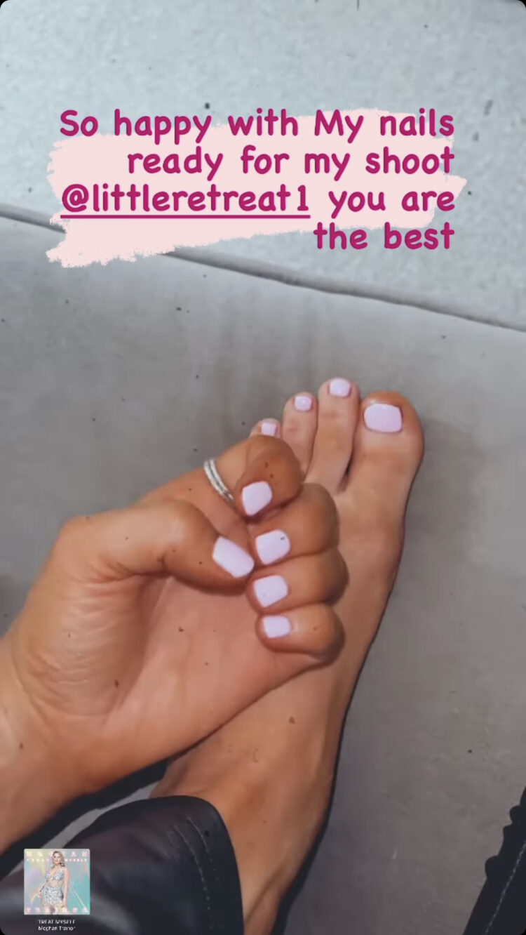 jess mclean feet 2