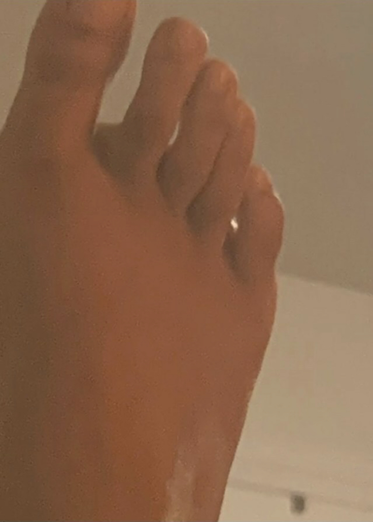 jess sanders feet 6