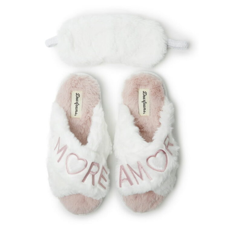 jesseca cross feet 5