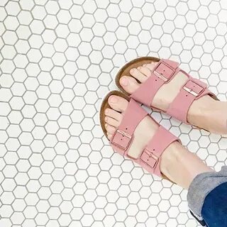 jessica barth feet 2