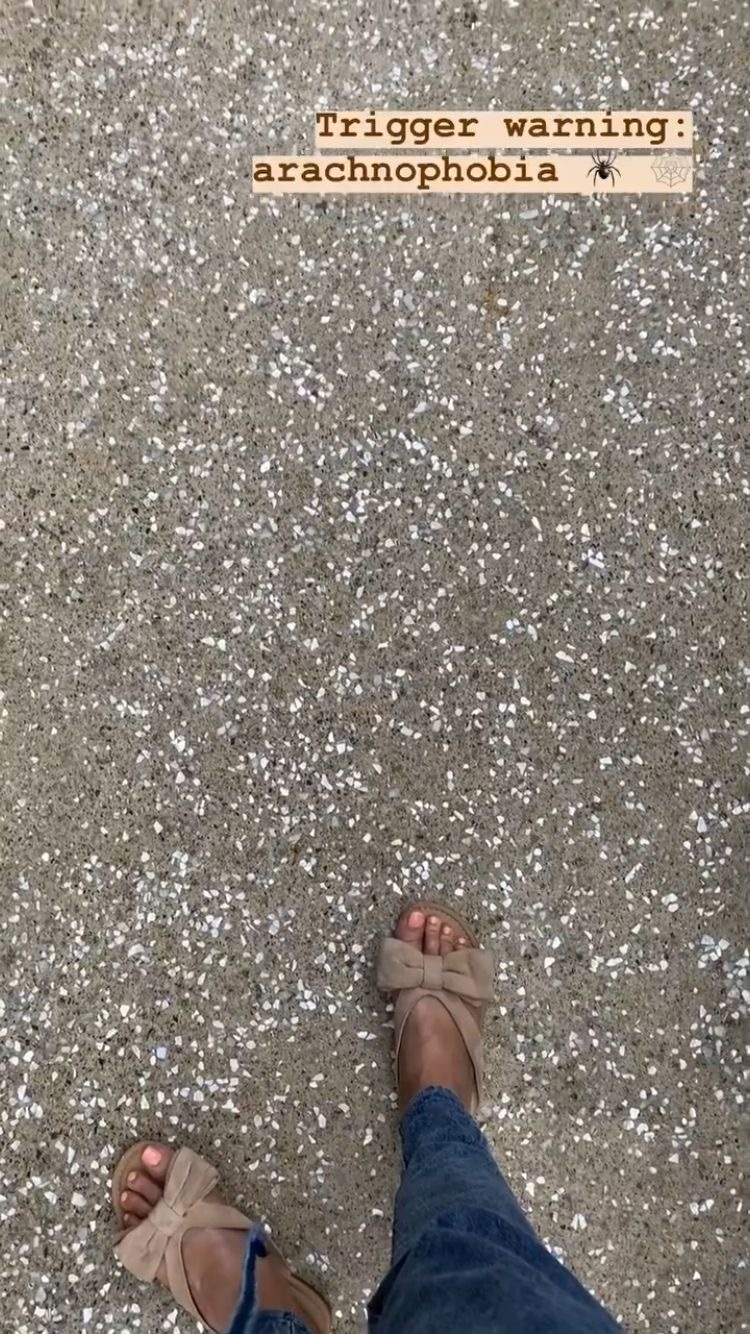 jessica batten feet 6