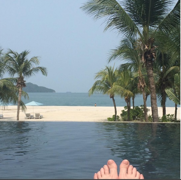 jessica brennan feet 2