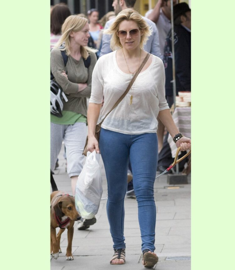 jessica camal feet 3