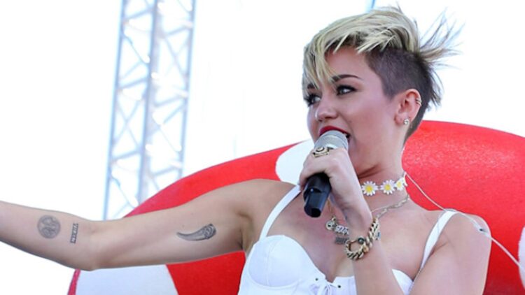 jessica camal feet 4