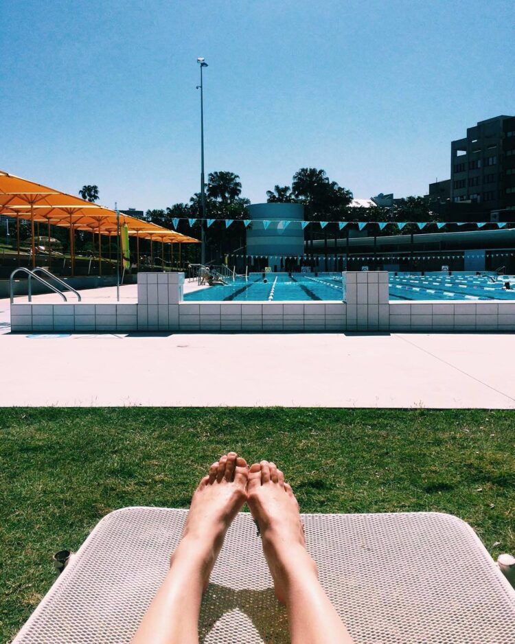 jessica clarke feet 3