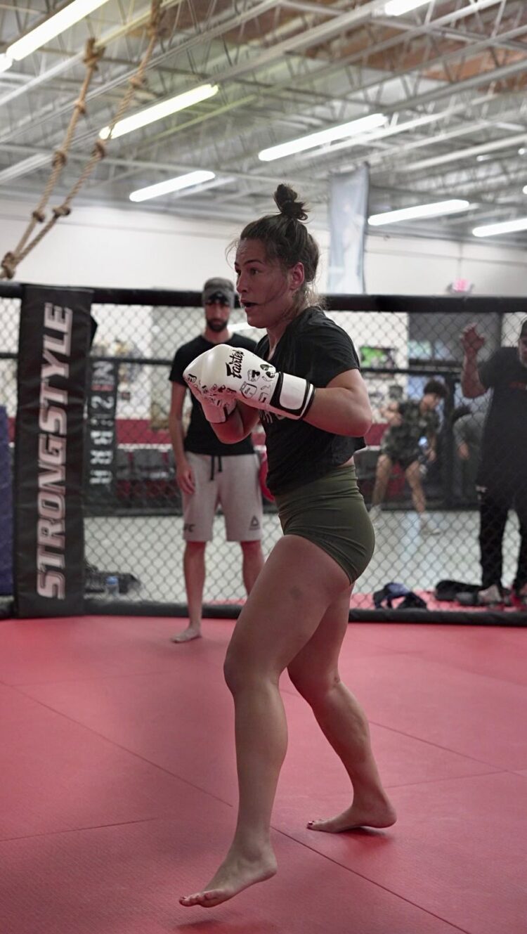 jessica eye feet 6