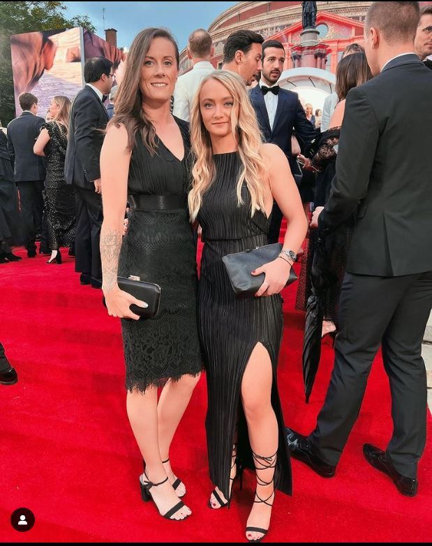 jessica hawkins feet 2