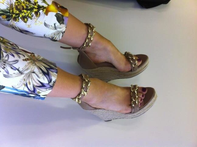 jessica haynes feet rotated