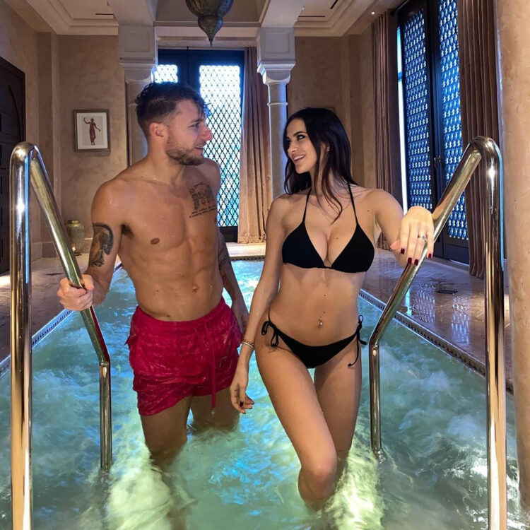 jessica immobile feet 6