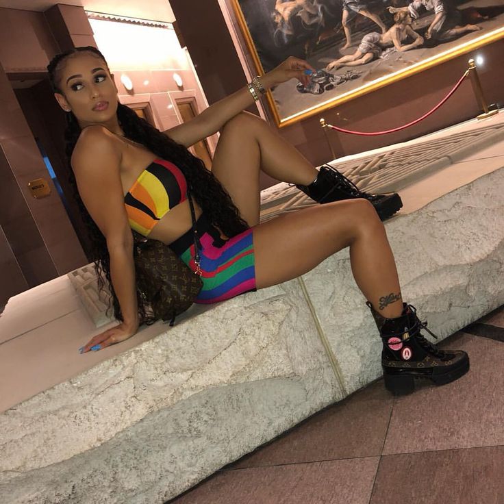 jessica kelly feet 5