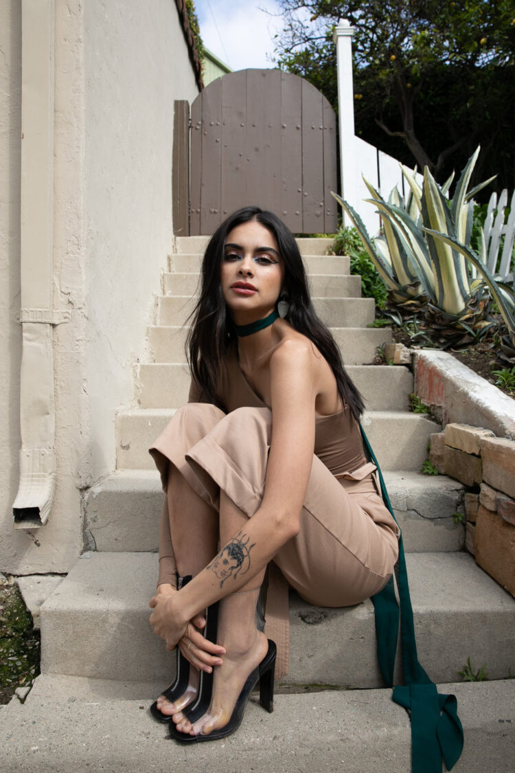 jessica kobeissi feet