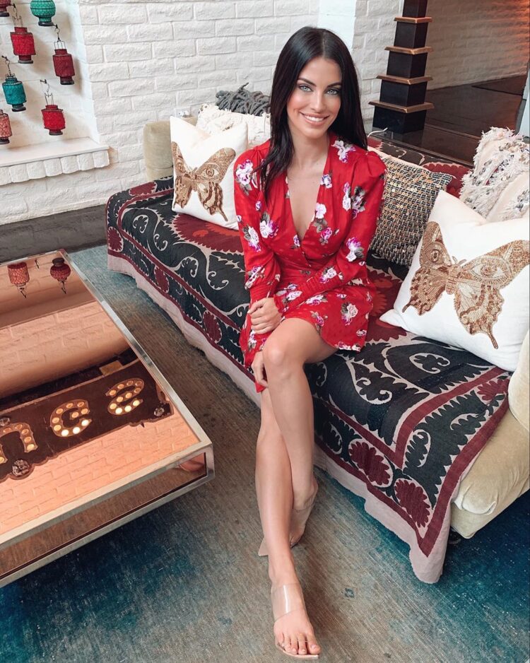 jessica lowndes feet 3