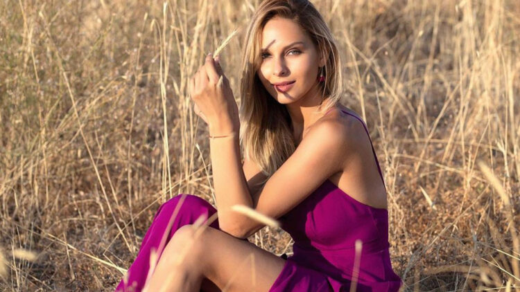 jessica may drociunas feet 3