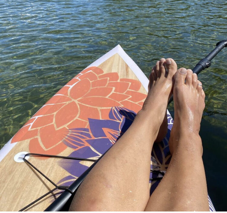 jessica mendoza feet