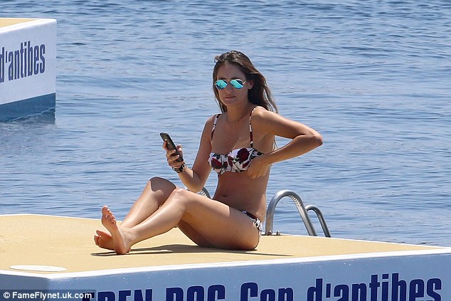 jessica springsteen feet 5