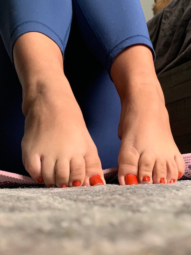jessica stone feet