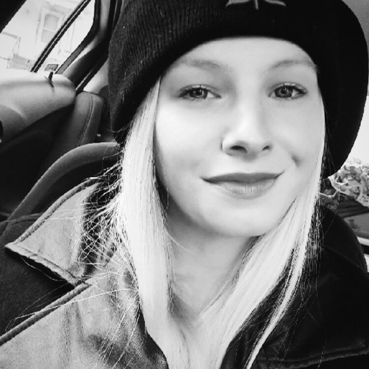 jessica white feet 5