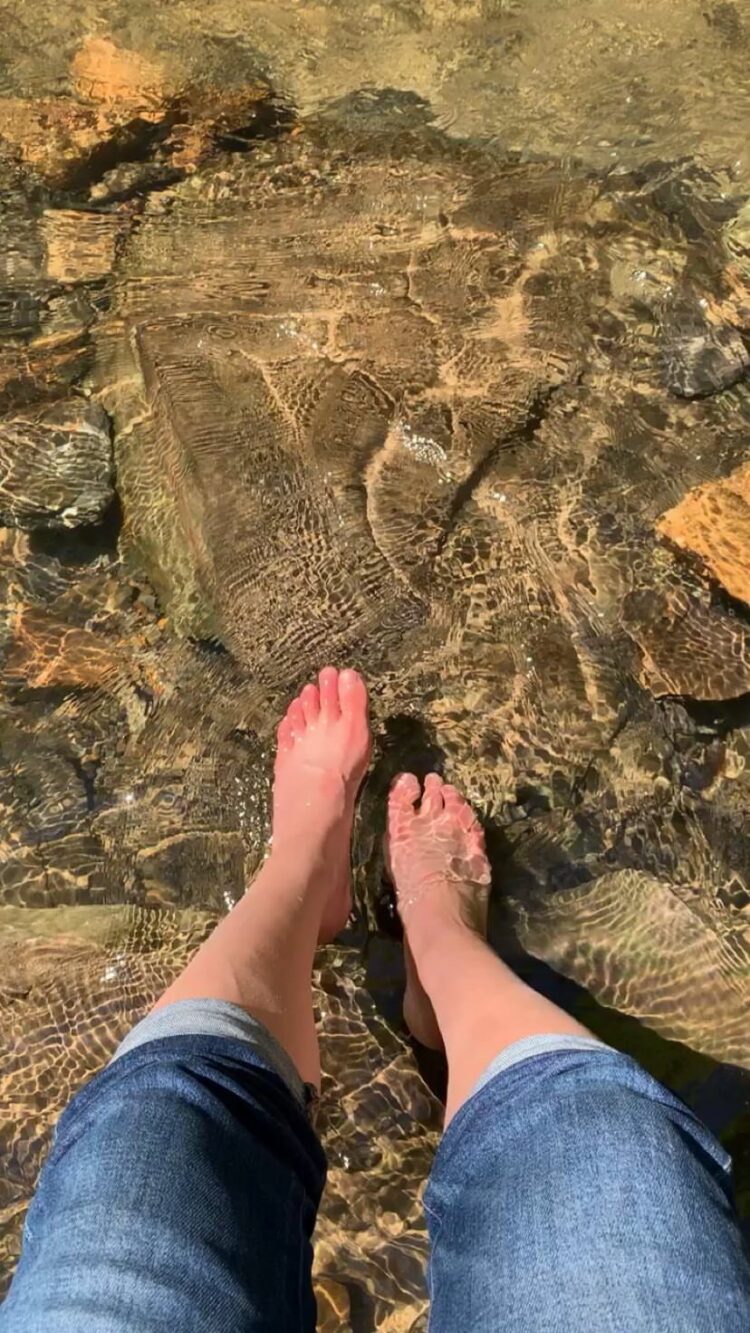 jessica willis feet