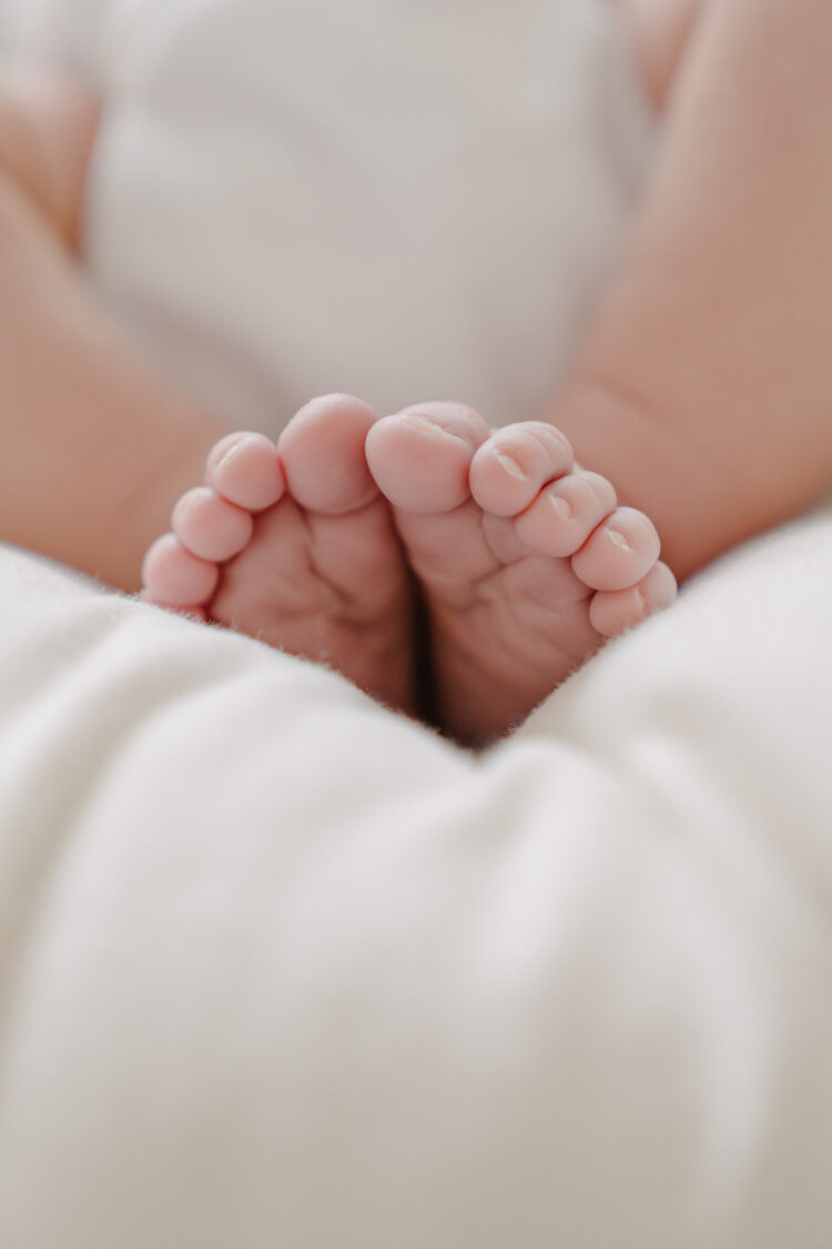 jessie may snyder feet 2