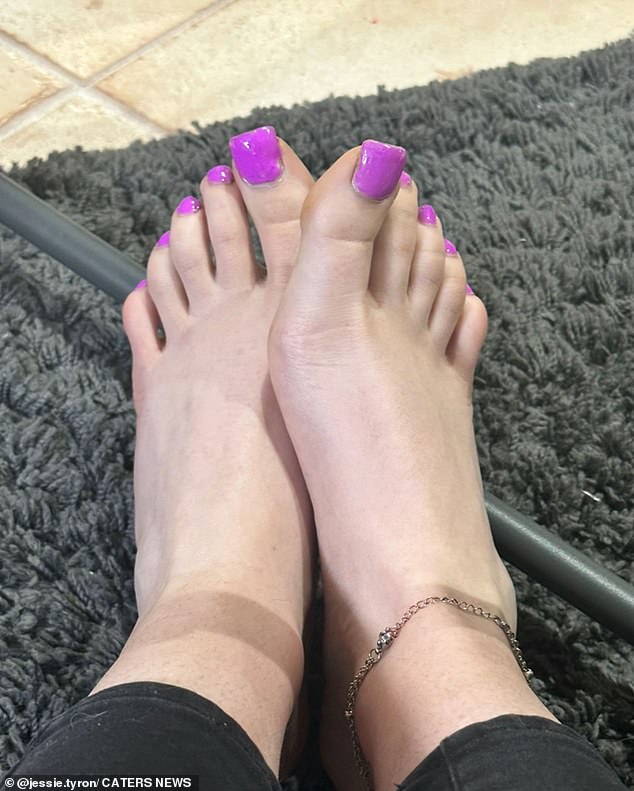 jessy melissa bara feet 6