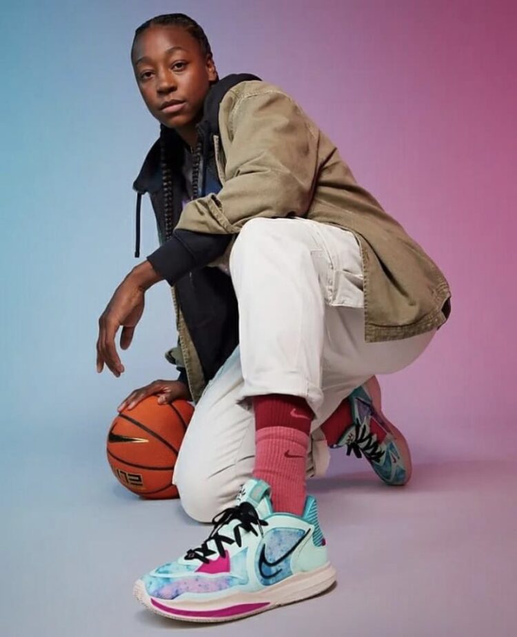 jewell loyd feet 5