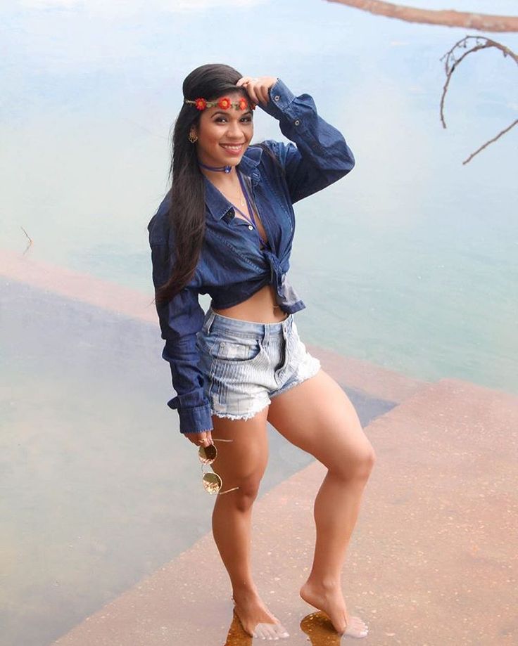 jhennyfer mattos feet