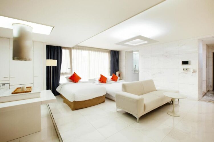 jhihan jeji twins feet 5