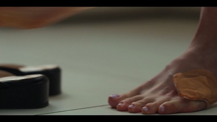 ji su yeon feet 5