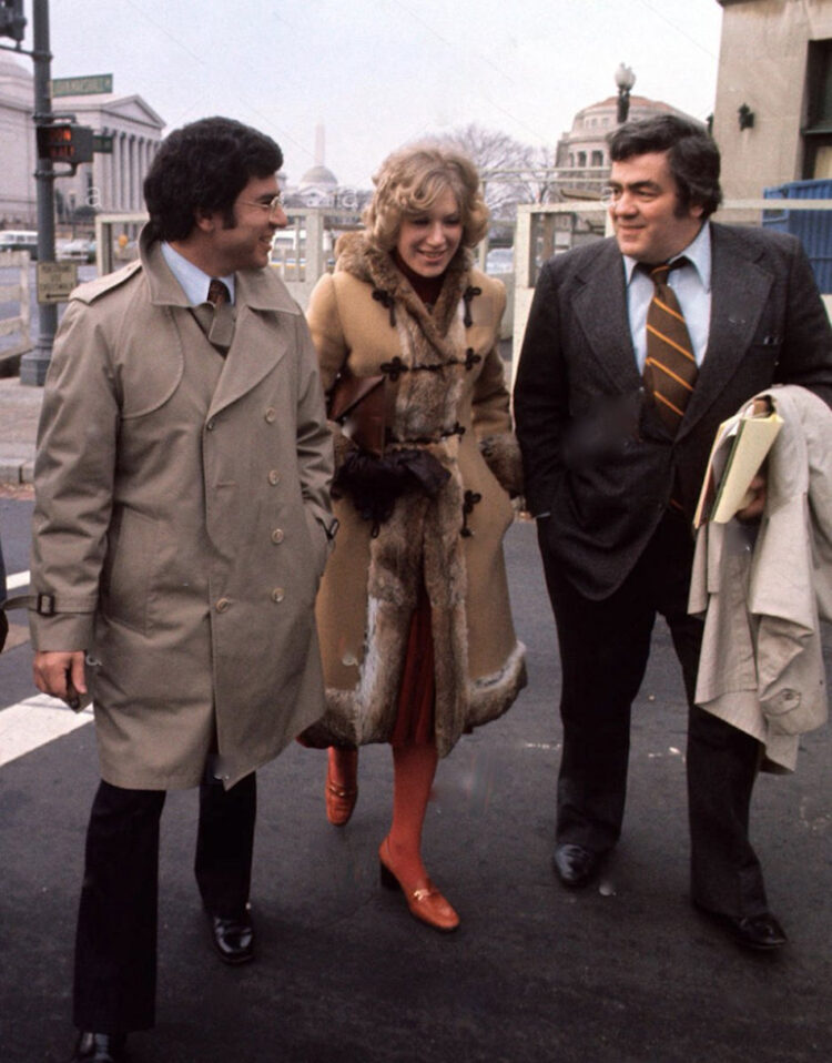 jill wine banks feet 2