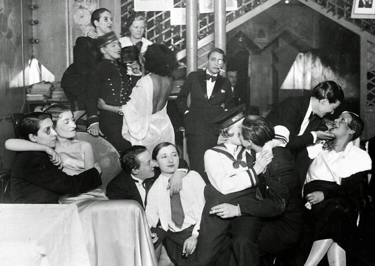 jillian butler feet 6